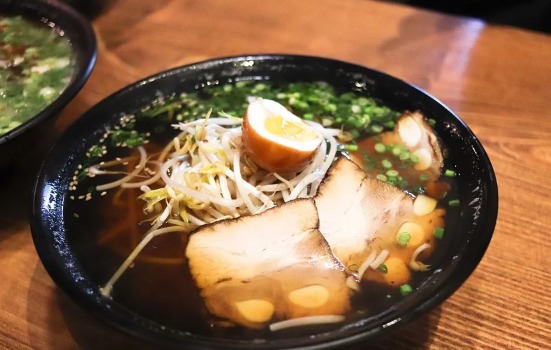 ラーメン開店1月 木更津市潮見に むしゃむしゃ がオープン おすすめメニューや場所なども紹介 ラーメンとディスカウントストアオープン速報